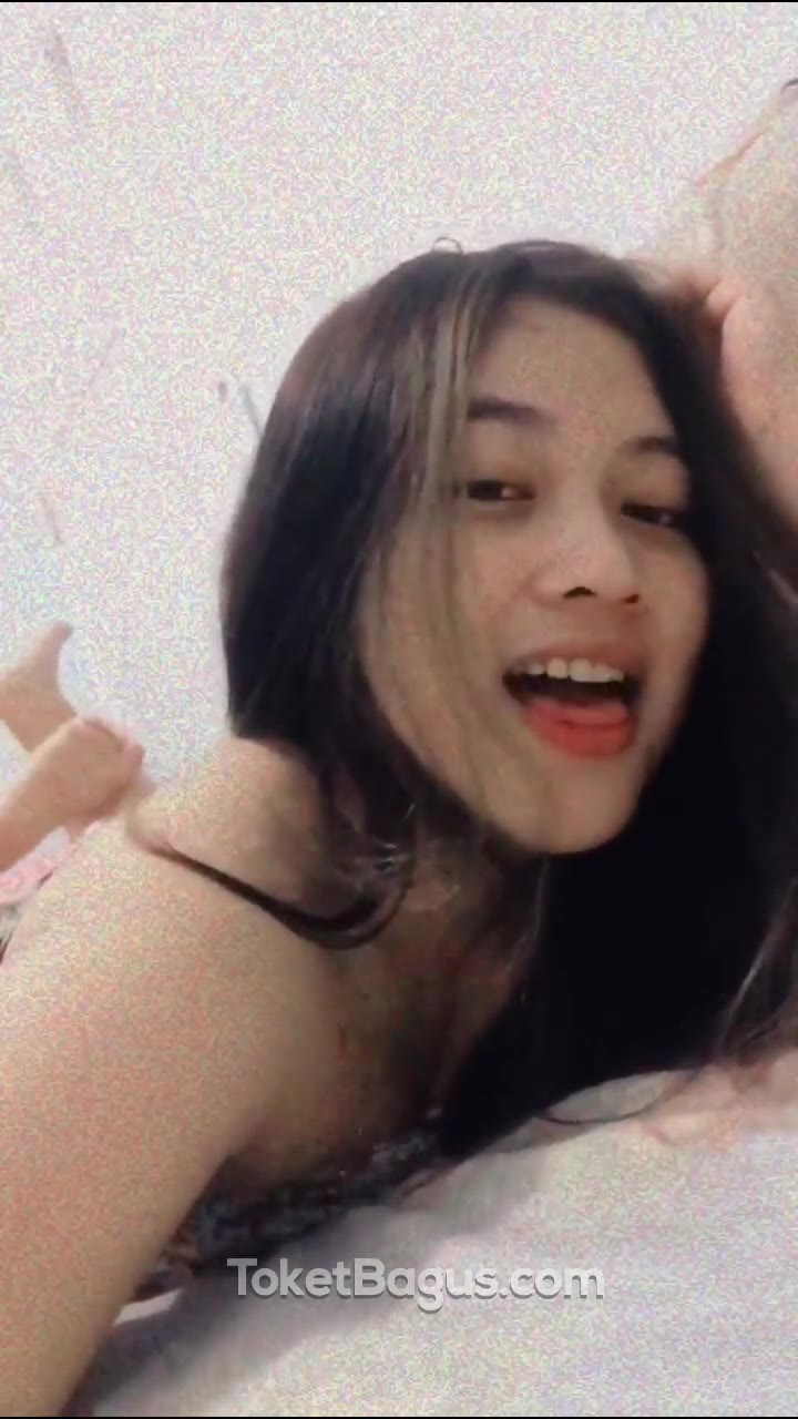 Davina Novira Viral Tiktok