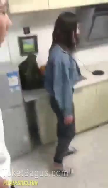 Ketahuan Selingkuh Malah Dientot Rame Rame